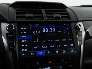 Седан Toyota Camry 2017 года, 1900046 рублей, Москва