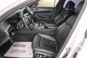 Седан BMW 5 серия 2019 года, 4099000 рублей, Красноярск