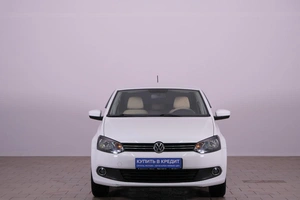 Седан Volkswagen Polo 2014 года, 1059000 рублей, Омск