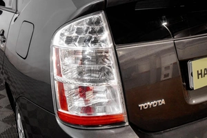 Лифтбек Toyota Prius 2008 года, 929000 рублей, Барнаул