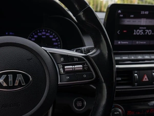 Седан Kia Cerato 2020 года, 1720000 рублей, Большой Сочи