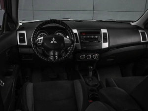 Внедорожник Mitsubishi Outlander 2010 года, 1044000 рублей, Кирилловка
