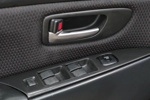 Седан Mazda 3 2007 года, 569000 рублей, Омск