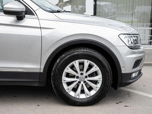 Внедорожник Volkswagen Tiguan 2017 года, 2449000 рублей, Волгоград