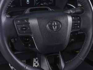 Седан Toyota Camry 2025 года, 4800000 рублей, Ростов-на-Дону