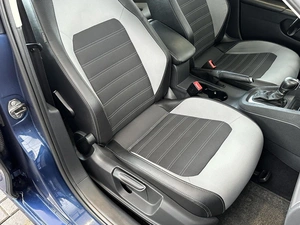 Седан Volkswagen Jetta 2012 года, 1190000 рублей, Уфа