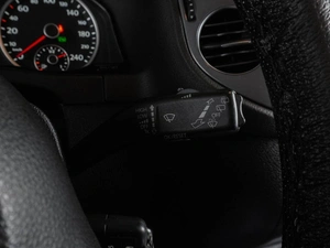 Внедорожник Volkswagen Tiguan 2011 года, 1149000 рублей, Воронеж