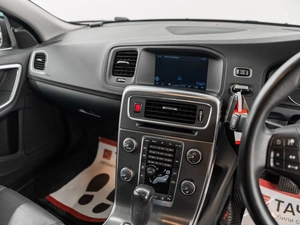 Универсал Volvo V60 2011 года, 1350000 рублей, Красноярск