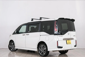 Минивэн Honda Stepwgn Spada 2015 года, 1989000 рублей, Красноярск