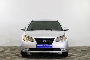 Седан Hyundai Elantra 2010 года, 519000 рублей, Сургут
