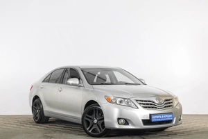 Седан Toyota Camry 2011 года, 1439000 рублей, Тюмень