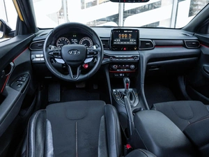 Хетчбэк Hyundai Veloster 2019 года, 2279000 рублей, Ставрополь