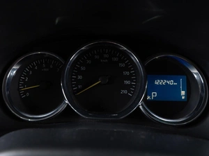 Седан Renault Logan 2017 года, 899000 рублей, Волгоград