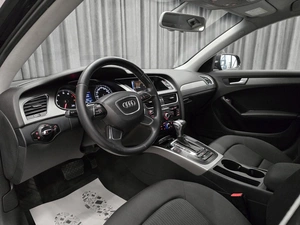 Седан Audi A4 2013 года, 1090000 рублей, Красноярск