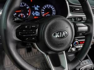 Седан Kia Rio 2021 года, 1974000 рублей, Воронеж