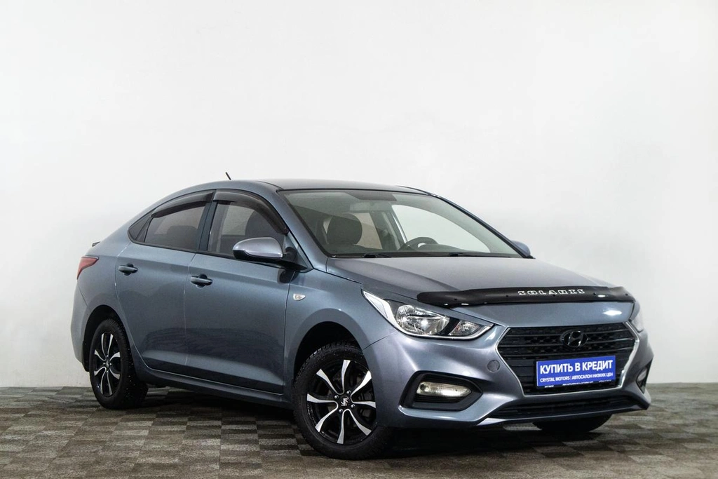Седан Hyundai Solaris 2019 года, 1399000 рублей, Сургут