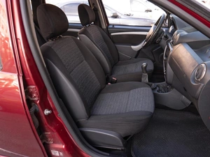 Внедорожник Renault Duster 2013 года, 599000 рублей, Саратов