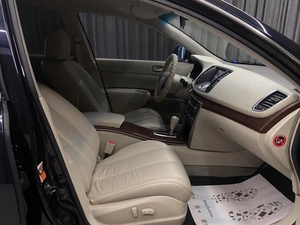 Седан Nissan Teana 2010 года, 1050000 рублей, Красноярск