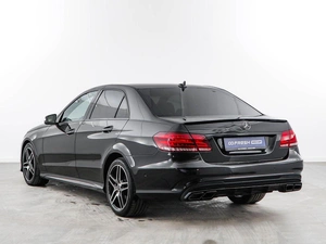 Седан Mercedes-benz E-класс 2014 года, 2050046 рублей, Москва