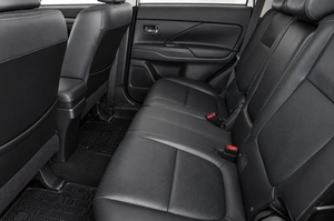 Внедорожник Mitsubishi Outlander 2014 года, 1679000 рублей, Челябинск