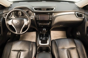 Внедорожник Nissan X-Trail 2017 года, 1799000 рублей, Челябинск
