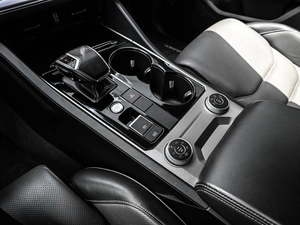 Внедорожник Volkswagen Touareg 2018 года, 3759000 рублей, Кирилловка
