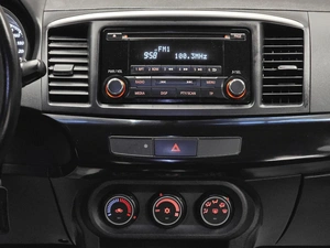 Седан Mitsubishi Lancer 2013 года, 899000 рублей, Красноярск