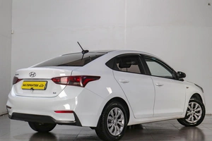 Седан Hyundai Solaris 2019 года, 1249000 рублей, Челябинск