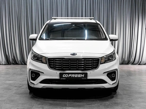Минивэн Kia Carnival 2019 года, 2996000 рублей, Тюмень