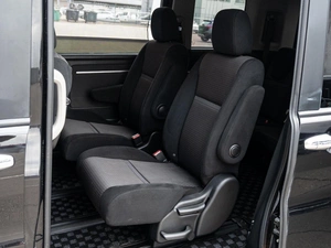 Минивэн Honda Stepwgn Spada 2015 года, 1900000 рублей, Краснодар