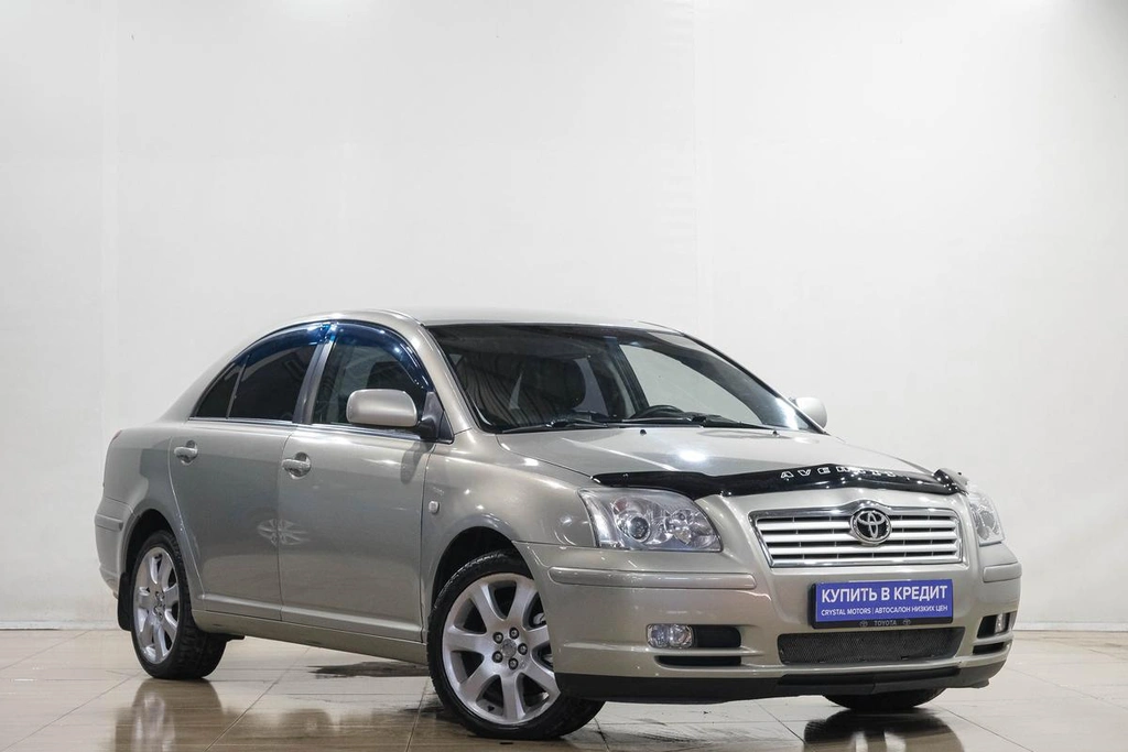 Седан Toyota Avensis 2004 года, 699000 рублей, Новокузнецк