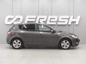 Хетчбэк Kia Ceed 2010 года, 830000 рублей, Ростов-на-Дону