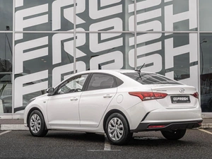 Седан Hyundai Solaris 2021 года, 1700000 рублей, Краснодар