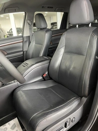 Внедорожник Toyota Highlander 2015 года, 2987000 рублей, Солонцы
