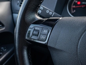 Седан Opel Astra 2012 года, 780000 рублей, Краснодар