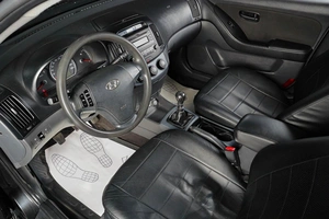 Седан Hyundai Elantra 2009 года, 549000 рублей, Тюмень