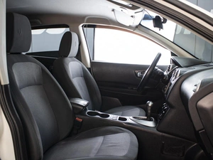 Внедорожник Nissan Qashqai 2013 года, 1290000 рублей, Омск