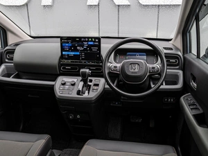 Минивэн Honda Freed 2024 года, 2830000 рублей, Краснодар