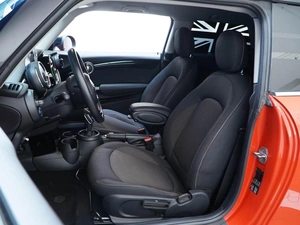 Хетчбэк MINI Cooper 2018 года, 1799077 рублей, Москва