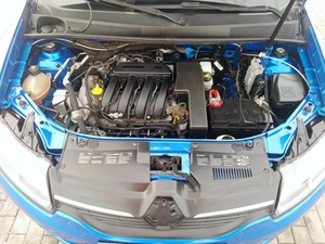 Хэтчбек Renault Sandero 1 года, 930000 рублей, Клинцы