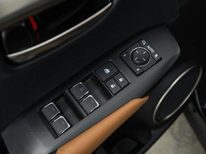 Внедорожник Lexus NX 2019 года, 3734900 рублей, Москва