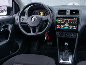 Седан Volkswagen Polo 2018 года, 1150000 рублей, Петрозаводск