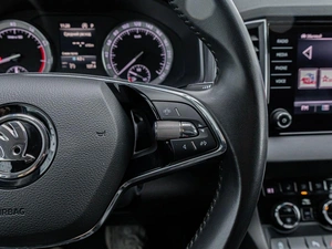 Внедорожник Skoda Karoq 2020 года, 2530000 рублей, Краснодар