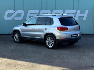 Внедорожник Volkswagen Tiguan 2011 года, 1599000 рублей, Кропоткин
