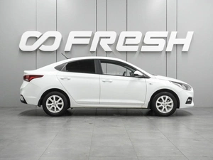 Седан Hyundai Solaris 2017 года, 1369000 рублей, Воронеж