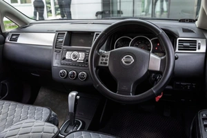 Хетчбэк Nissan Tiida 2007 года, 689000 рублей, Ульяновск
