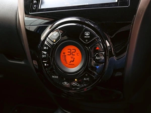 Хетчбэк Nissan Note 2017 года, 1220000 рублей, Краснодар