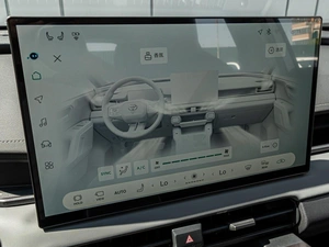 Внедорожник Toyota RAV4 2026 года, 4220000 рублей, Краснодар