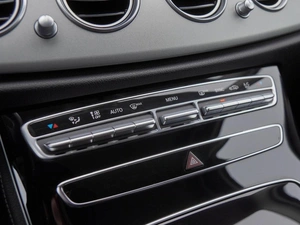 Седан Mercedes-benz E-класс 2018 года, 2390000 рублей, Волгоград