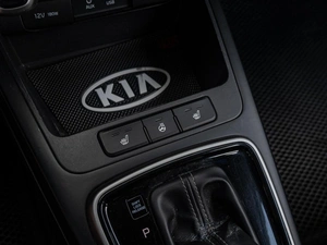 Седан Kia Rio 2017 года, 1450000 рублей, Краснодар